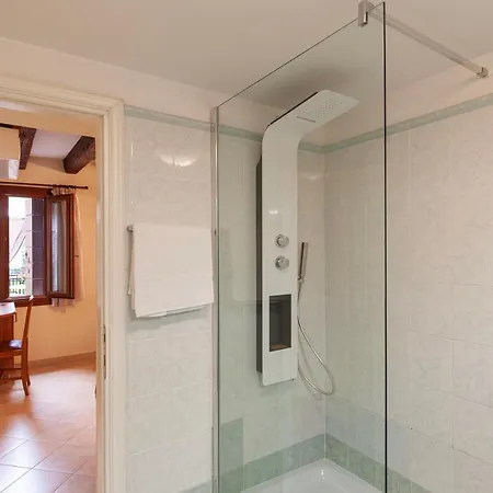 Casa Del Melograno فندق مبيت وإفطار