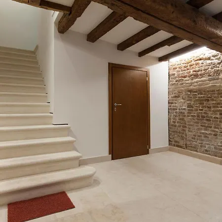 فندق مبيت وإفطار Casa Del Melograno البندقية