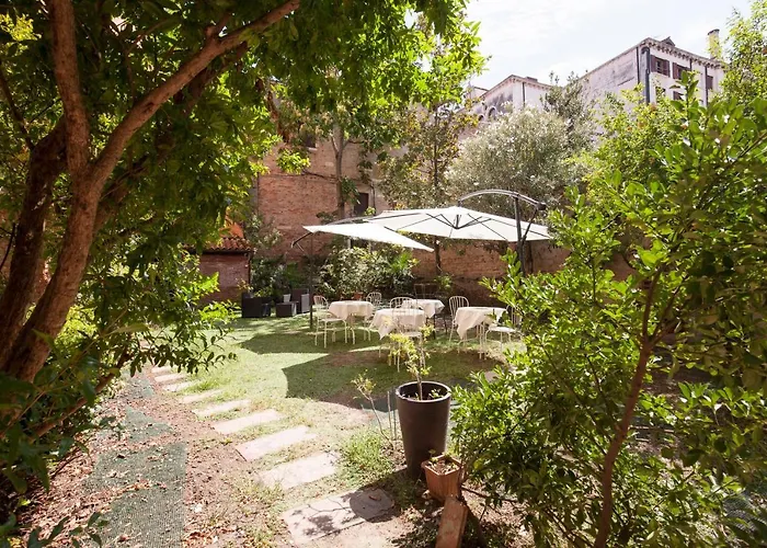 Panzió Casa Del Melograno 3*