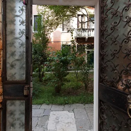 Casa Del Melograno 3* Venetië