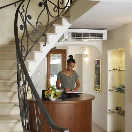 Alojamento de Acomodação e Pequeno-almoço Casa Del Melograno 3*