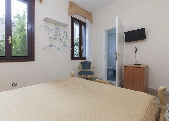 Alojamento de Acomodação e Pequeno-almoço Casa Del Melograno Veneza