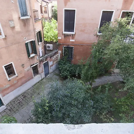 Casa Del Melograno 3* Venedig