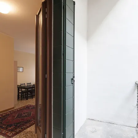 Frühstückspension Casa Del Melograno 3*