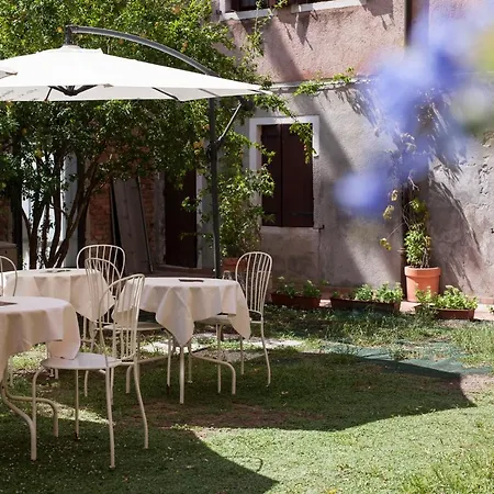 Casa Del Melograno